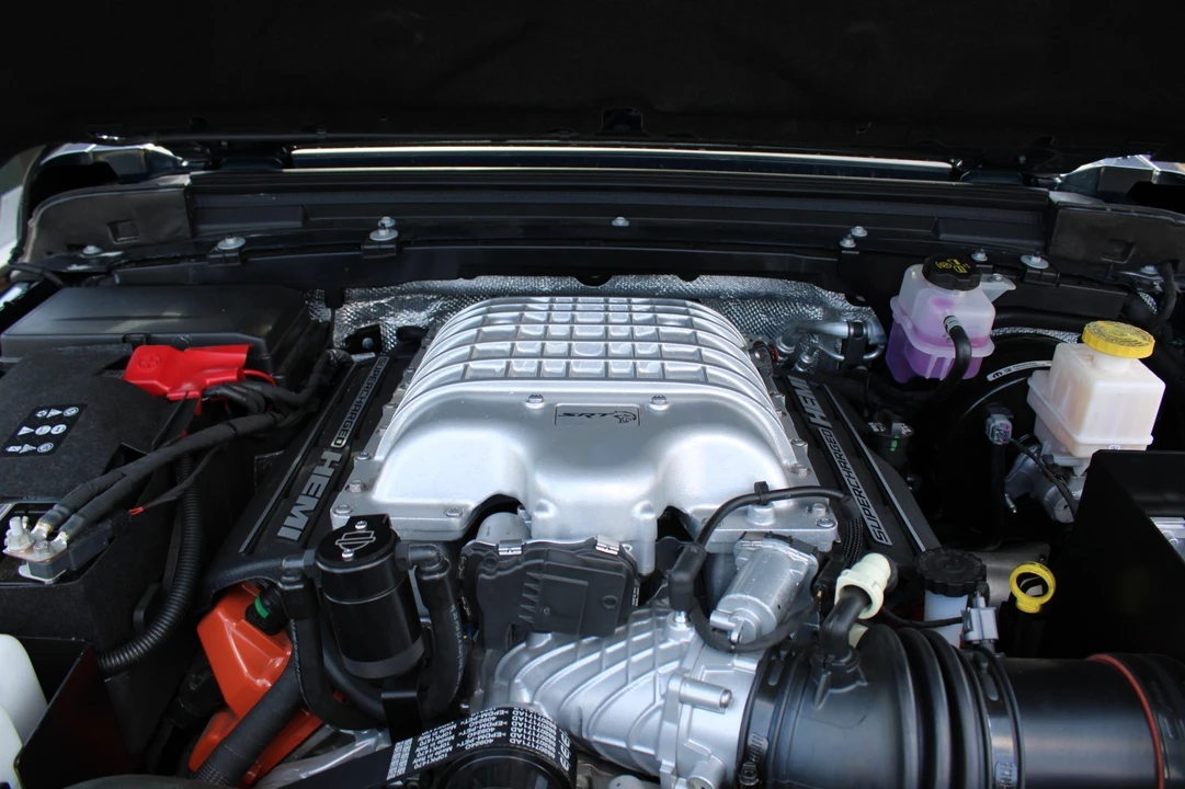 2025 Jeep JT Gladiator - Image 12 of 14