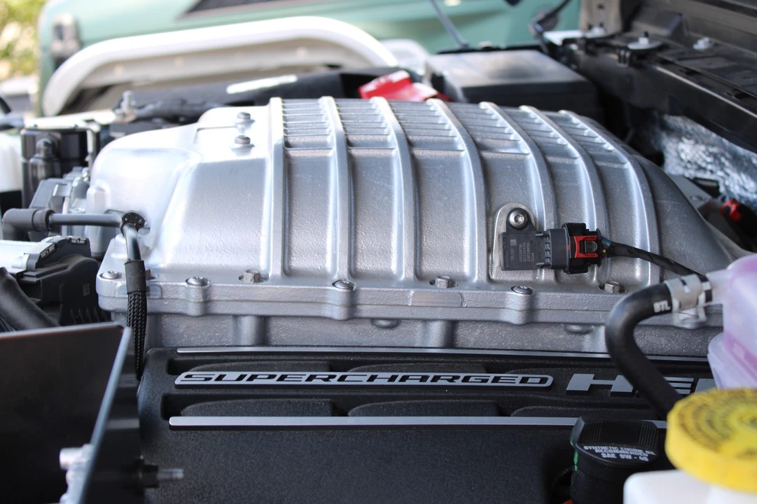 2025 Jeep JT Gladiator - Image 11 of 14
