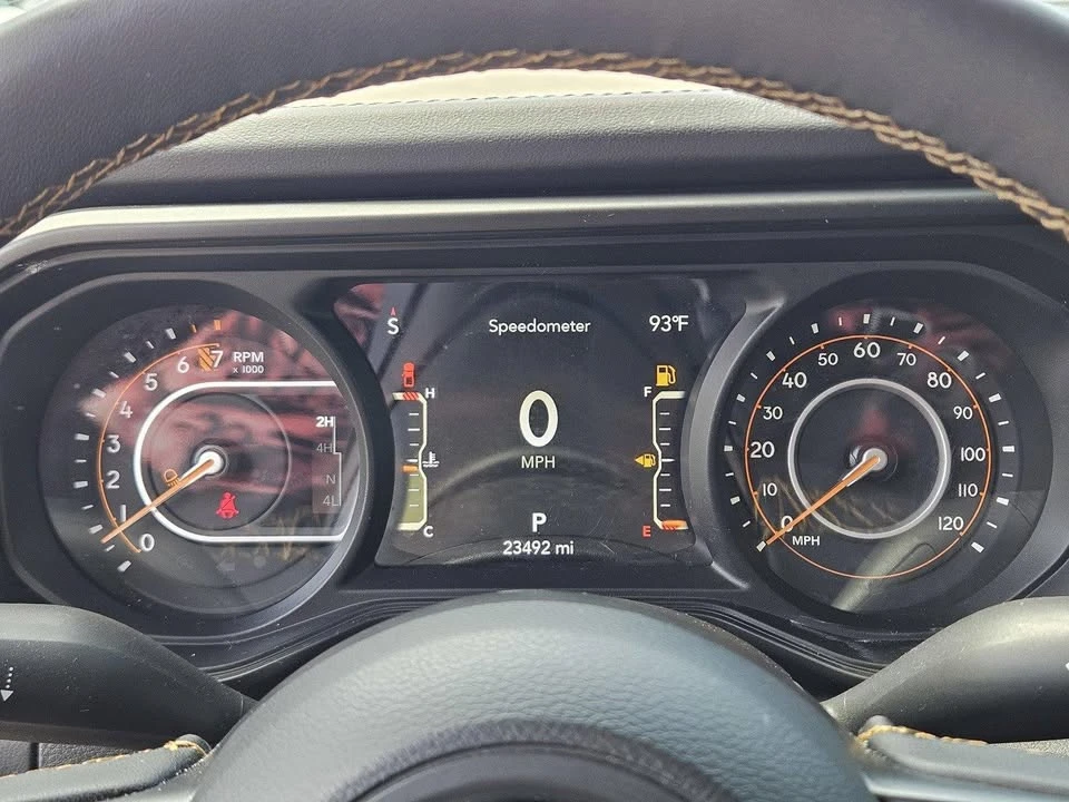 2025 Jeep JT Gladiator - Image 19 of 20