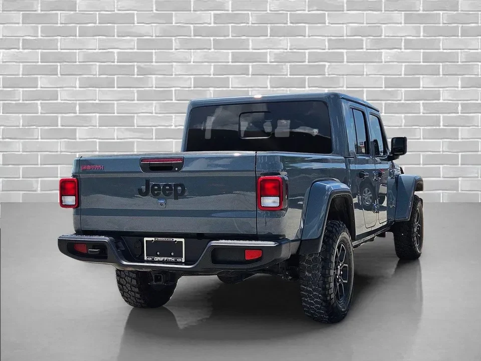 2025 Jeep JT Gladiator - Image 4 of 20