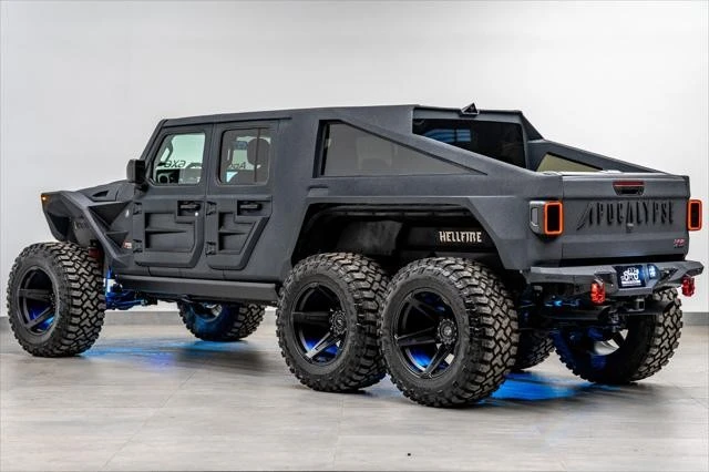 2025 Jeep JT Gladiator - Image 9 of 31