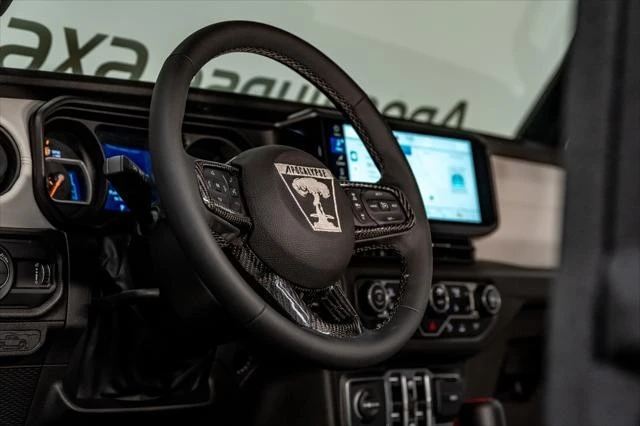 2025 Jeep JT Gladiator - Image 28 of 31