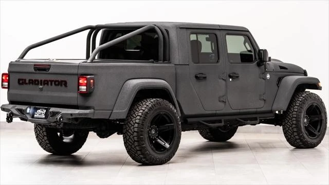 2025 Jeep JT Gladiator - Image 8 of 31