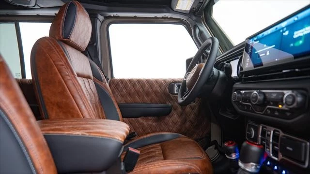 2025 Jeep JT Gladiator - Image 3 of 21