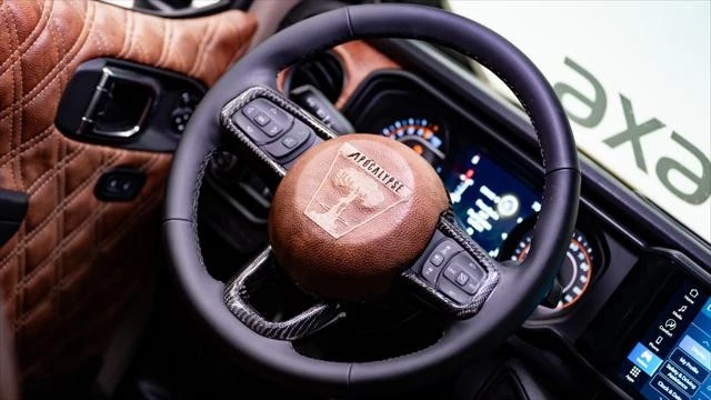 2025 Jeep JT Gladiator - Image 19 of 21