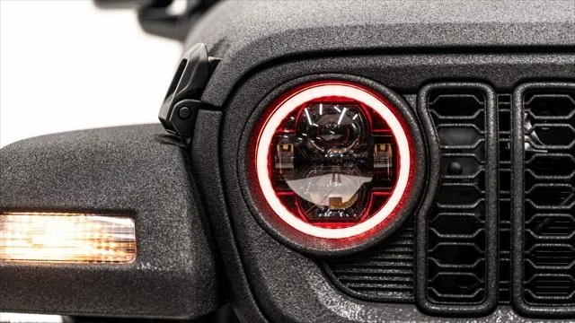 2025 Jeep JT Gladiator - Image 10 of 21