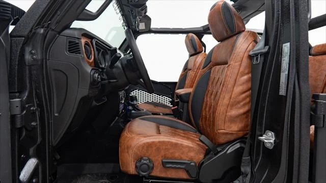 2025 Jeep JT Gladiator - Image 17 of 21