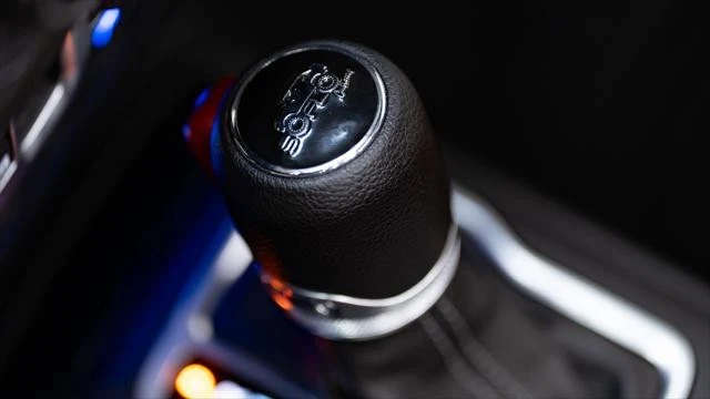 2025 Jeep JT Gladiator - Image 12 of 21