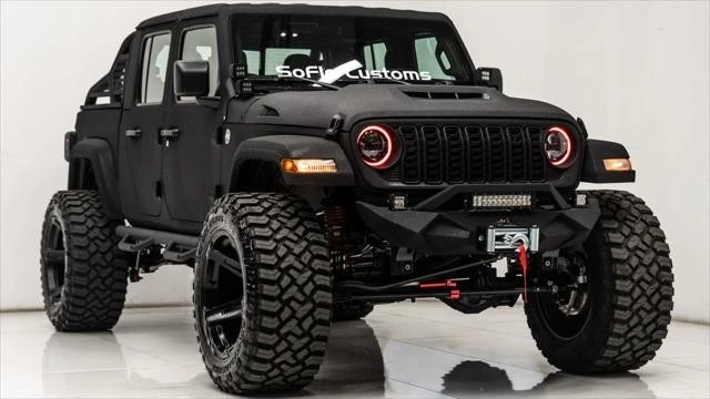 2025 Jeep JT Gladiator - Image 9 of 21