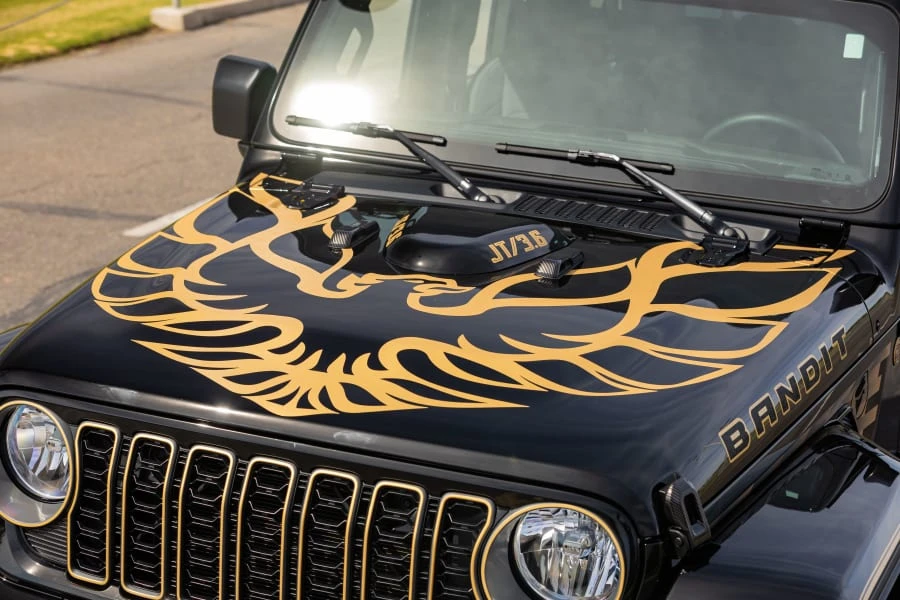 2025 Jeep JT Gladiator - Image 27 of 31