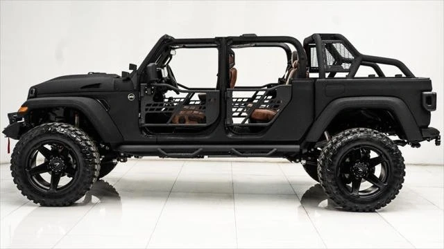 2025 Jeep JT Gladiator - Image 11 of 21