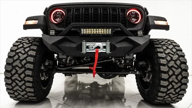 2025 Jeep JT Gladiator - Image 20 of 21