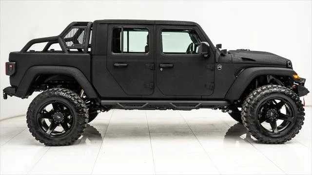 2025 Jeep JT Gladiator - Image 17 of 21