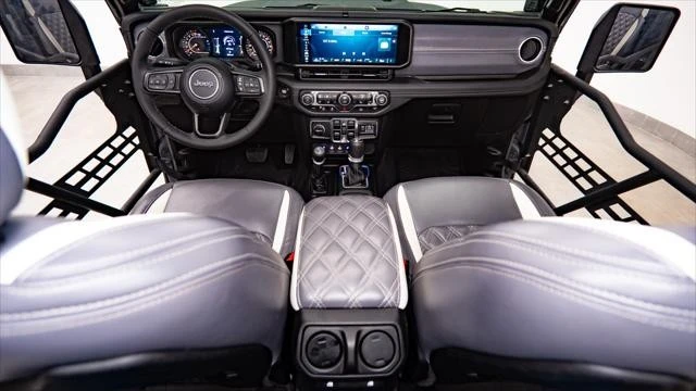 2025 Jeep - Image 2 of 31