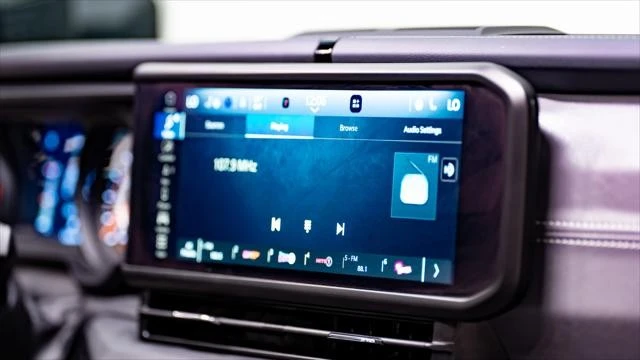 2025 Jeep - Image 24 of 31