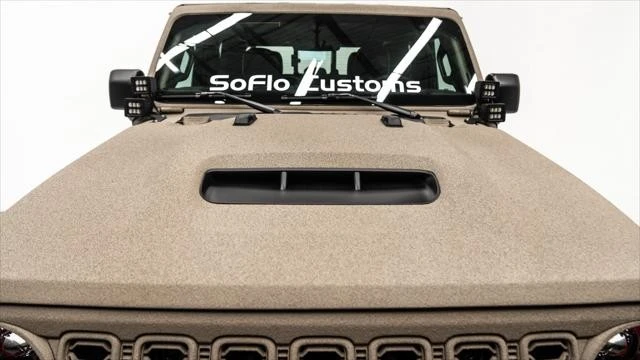 2025 Jeep JT Gladiator - Image 18 of 21