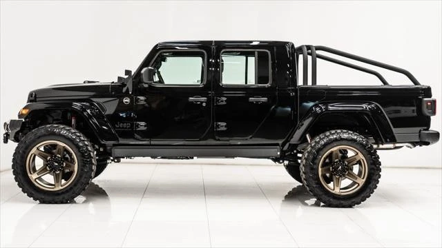 2025 Jeep JT Gladiator - Image 19 of 21