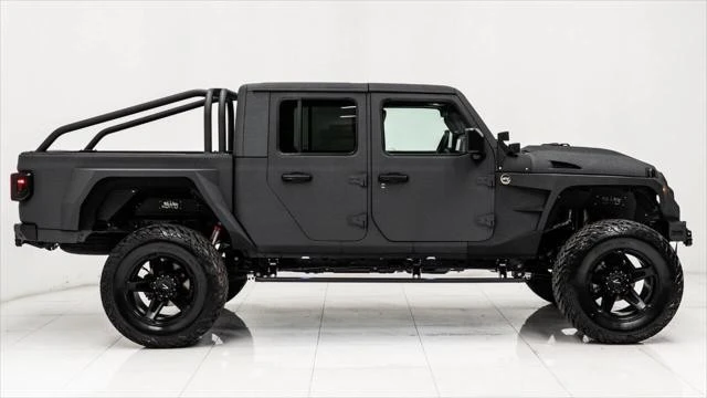 2025 Jeep JT Gladiator - Image 7 of 31