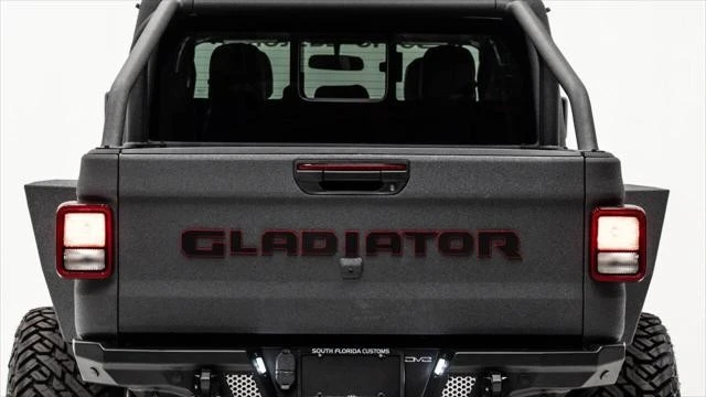 2025 Jeep JT Gladiator - Image 18 of 31