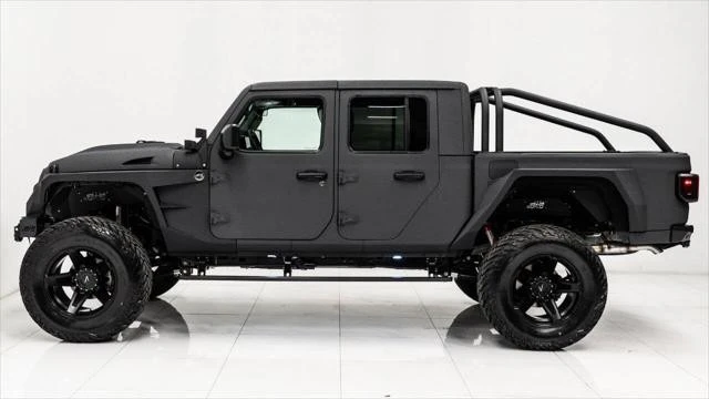 2025 Jeep JT Gladiator - Image 9 of 31