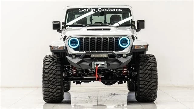 2025 Jeep JT Gladiator - Image 12 of 21