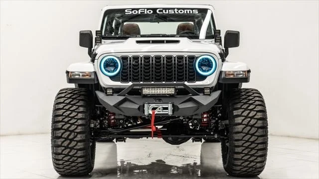 2025 Jeep JT Gladiator - Image 4 of 21