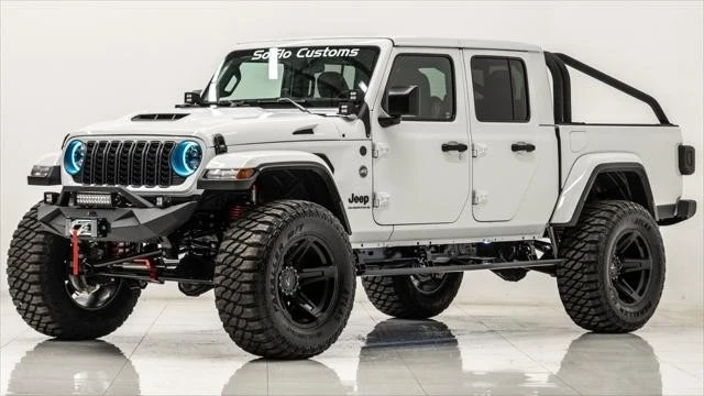 2025 Jeep JT Gladiator - Image 9 of 21