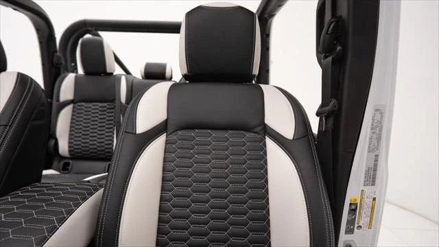 2025 Jeep JT Gladiator - Image 21 of 21