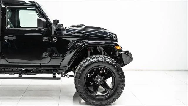 2025 Jeep JT Gladiator - Image 15 of 21