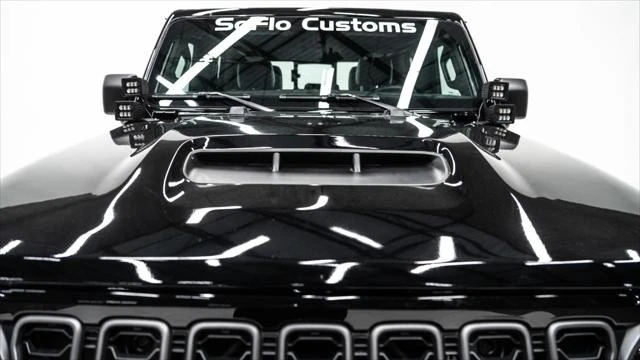 2025 Jeep JT Gladiator - Image 20 of 21