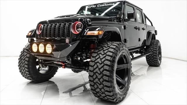 2025 Jeep JT Gladiator - Image 11 of 21