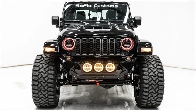 2025 Jeep JT Gladiator - Image 18 of 21