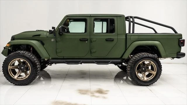 2025 Jeep JT Gladiator - Image 11 of 21