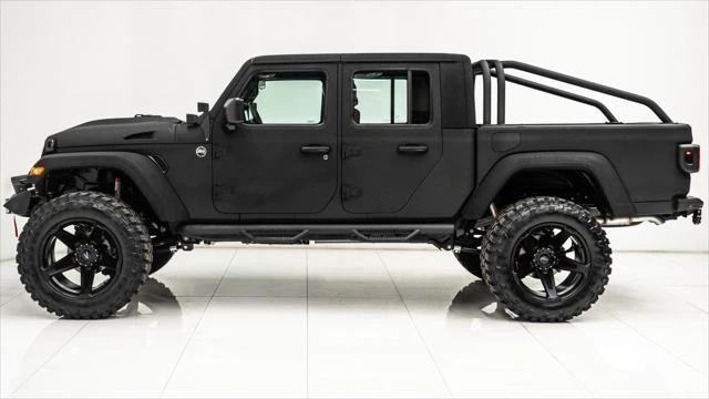 2025 Jeep JT Gladiator - Image 9 of 21