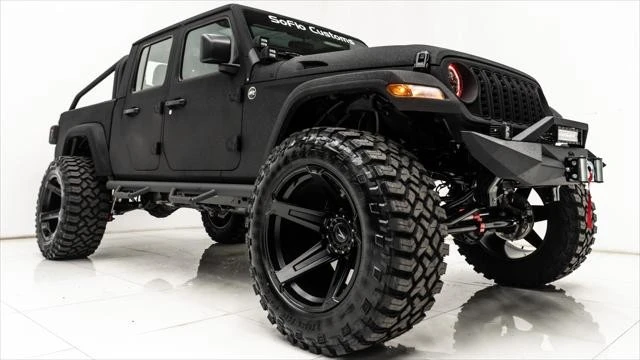 2025 Jeep JT Gladiator - Image 14 of 21