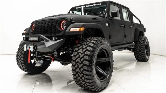 2025 Jeep JT Gladiator - Image 13 of 21
