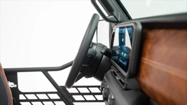 2025 Jeep JT Gladiator - Image 10 of 21