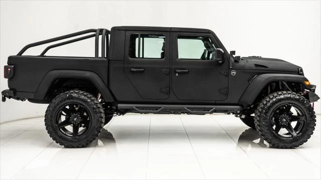 2025 Jeep JT Gladiator - Image 15 of 21