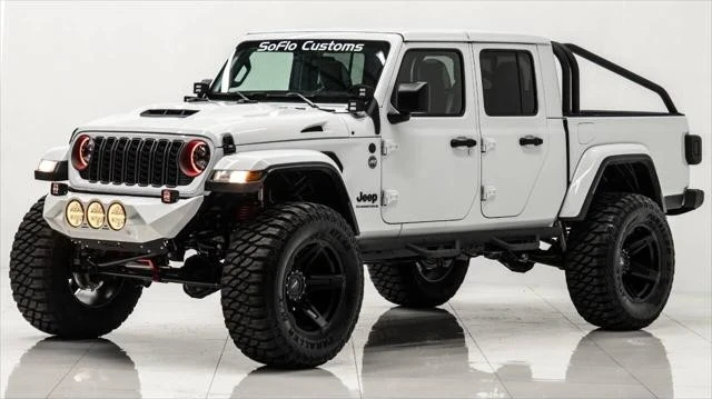 2025 Jeep JT Gladiator - Image 2 of 21