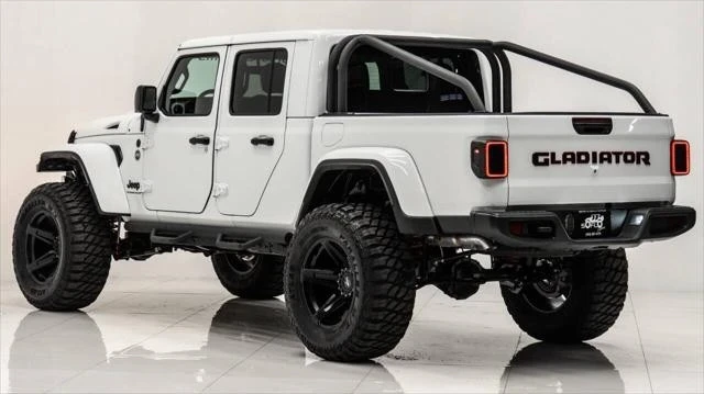 2025 Jeep JT Gladiator - Image 9 of 21