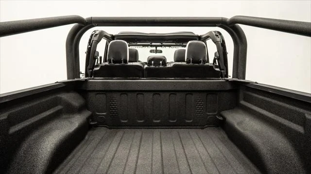 2025 Jeep JT Gladiator - Image 18 of 21