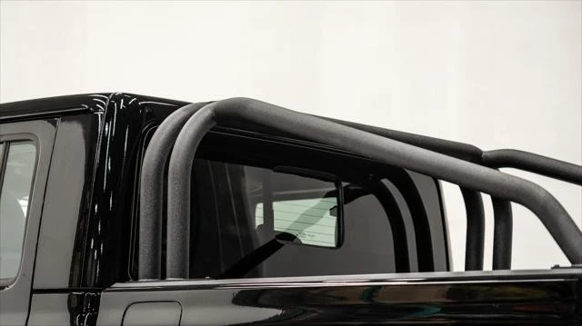 2025 Jeep JT Gladiator - Image 17 of 21