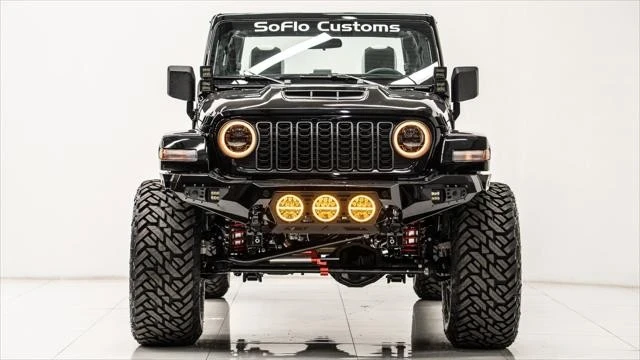 2025 Jeep JT Gladiator - Image 7 of 21
