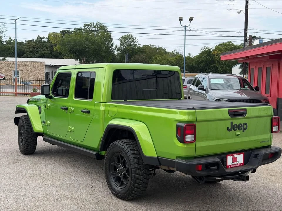 2025 Jeep JT Gladiator - Image 4 of 9