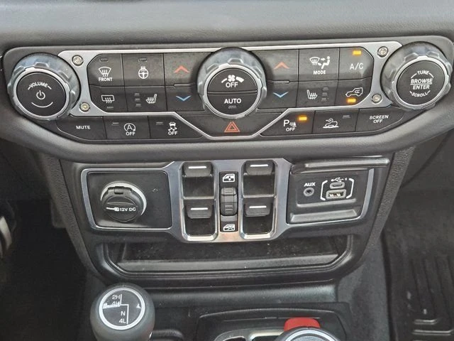 2025 Jeep JT Gladiator - Image 16 of 18