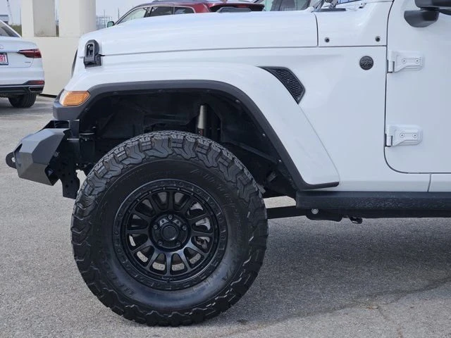 2025 Jeep JT Gladiator - Image 8 of 18
