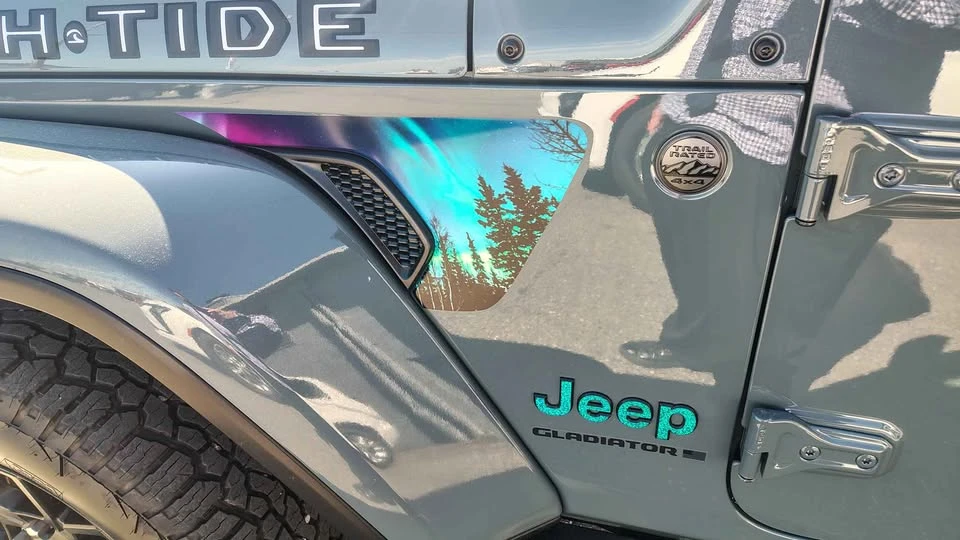 2025 Jeep JT Gladiator - Image 10 of 13