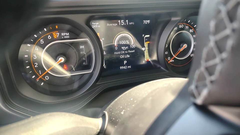 2025 Jeep JT Gladiator - Image 6 of 13