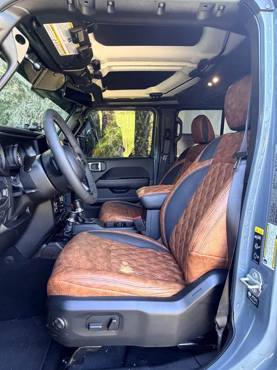 2025 Jeep JT Gladiator - Image 2 of 6