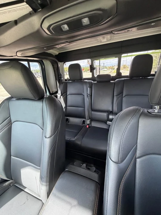 2025 Jeep JT Gladiator - Image 6 of 18